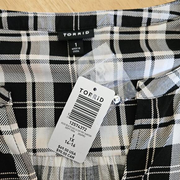 SALE Torrid Shirt Dress Plaid Zip Front Black Ivory Peach-Torrid size 1 1X - NWT - Picture 5 of 11